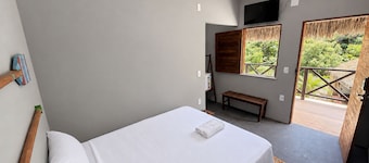 Hosts BR - Wind Suites