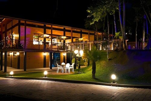ASA Quinta da Esmeralda Bar Pool Cabins
