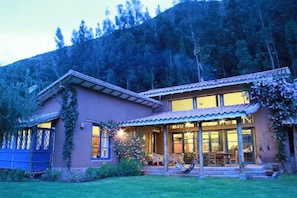 Exterior - Melissa Wasi (Písac)