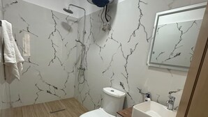 Bathroom - Carcani Rooms (Gjirokastër)