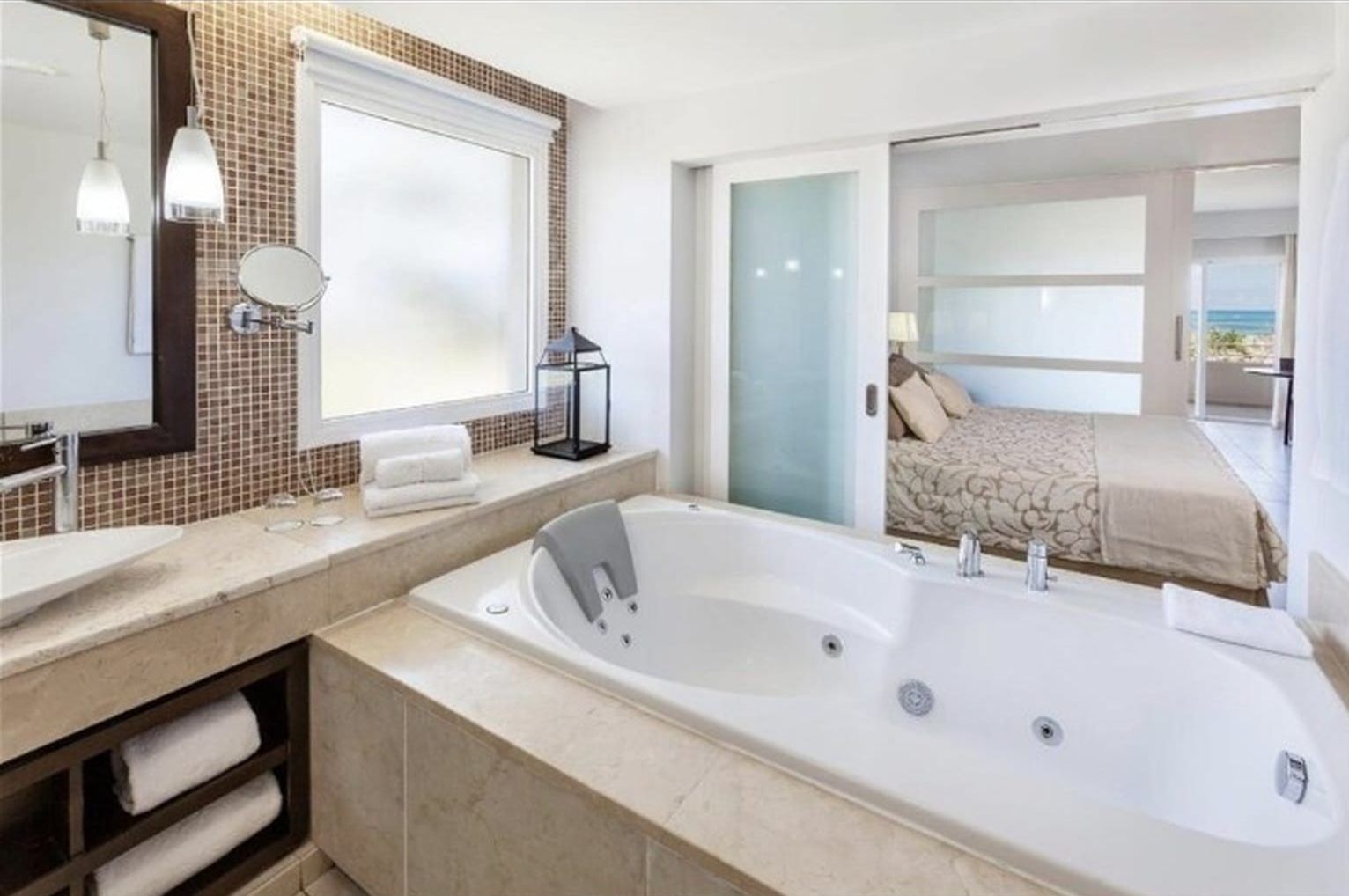 Suite, Balkon, Strandblick | Badezimmer