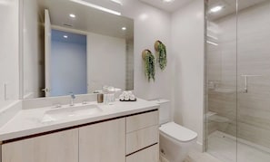 Bathroom - Exceptional Designer Residence in WeHo + Walkable (Los Angeles)