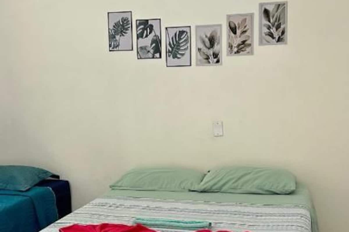 Kolmen hengen comfort-huone | Ilmainen Wi-Fi