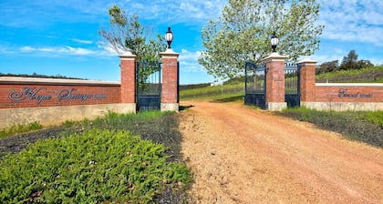 Hope Springs Farm - Cabernet Room