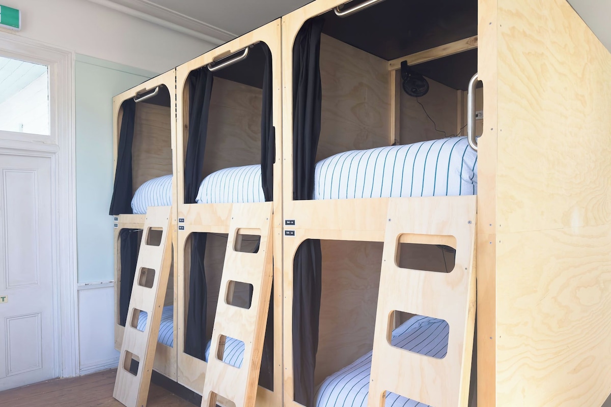 Pod Bed, Mixed Dorm, Shared Bathroom