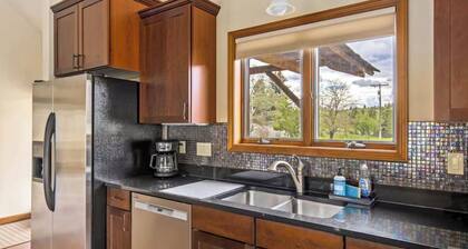 Browns & Bows Cabin on Missouri River