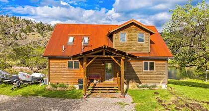 Browns & Bows Cabin on Missouri River