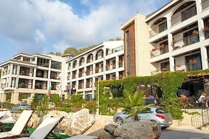 Khu sảnh