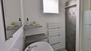 Bathroom - Country house, pets allowed - 7 guests (Hambers)