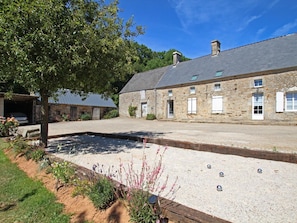 Exterior - House with pets allowed - ppl. (Le Vast)