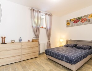 Room - House with pets allowed - ppl. (Le Vast)