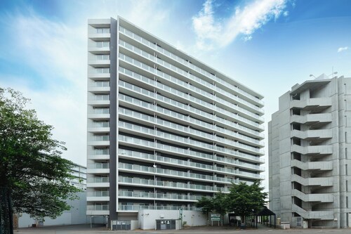 Edgewater Terrace 211