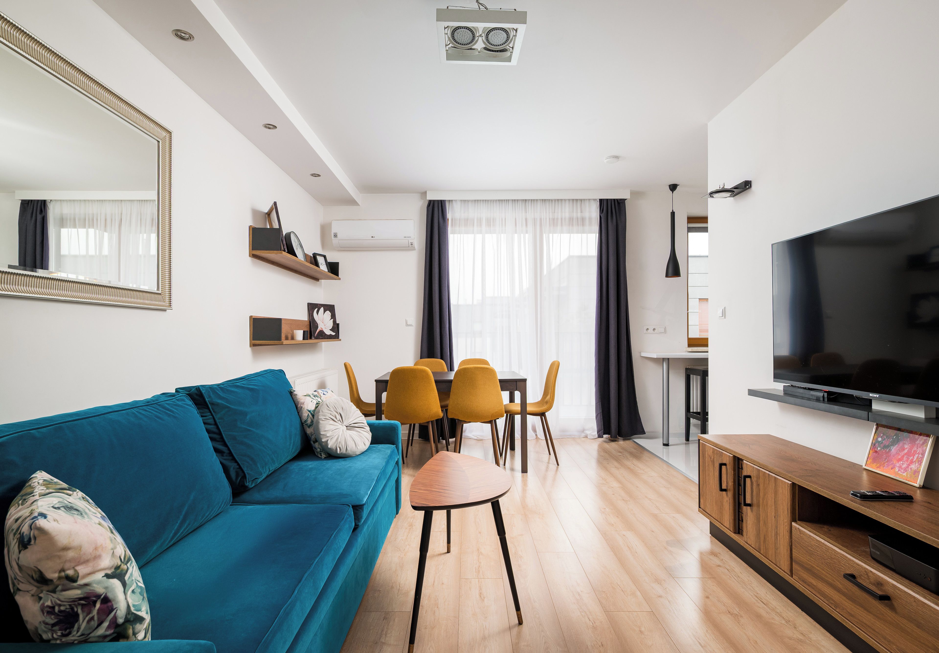 TV