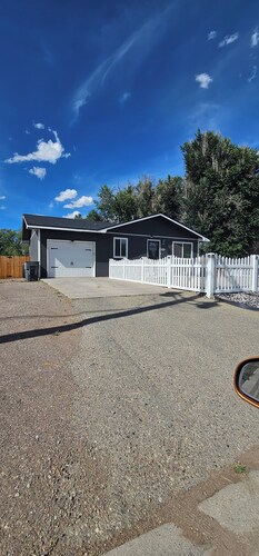 A simple stay in Alamosa house 3 beds, 1 bathroom