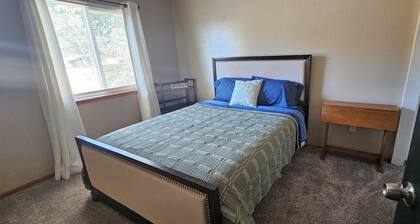 A simple stay in Alamosa house 3 beds, 1 bathroom