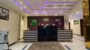 Ảnh chưa phân loại, 2 trong số 4 ảnh, nút