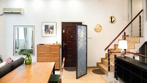 Comfort Suite | Tempat makan