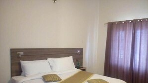 Ảnh chưa phân loại, 3 trong số 38 ảnh, nút