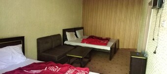Green City Hotel And Restaurant