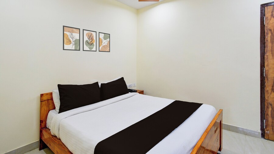 Hotel O Bolligudem