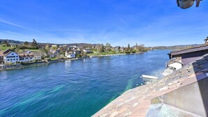 Unclassified image, 2 of 59, button - Hotel Rheinfels (Stein am Rhein)