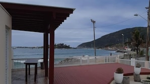 Pemandangan dari hartanah