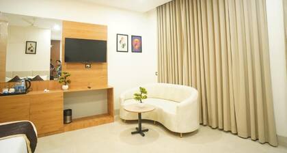 Hotel Shri Radha Krishnam
