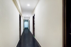 Unclassified image, 4 of 26, button - Super Hotel O Malkajgiri (Hyderabad)