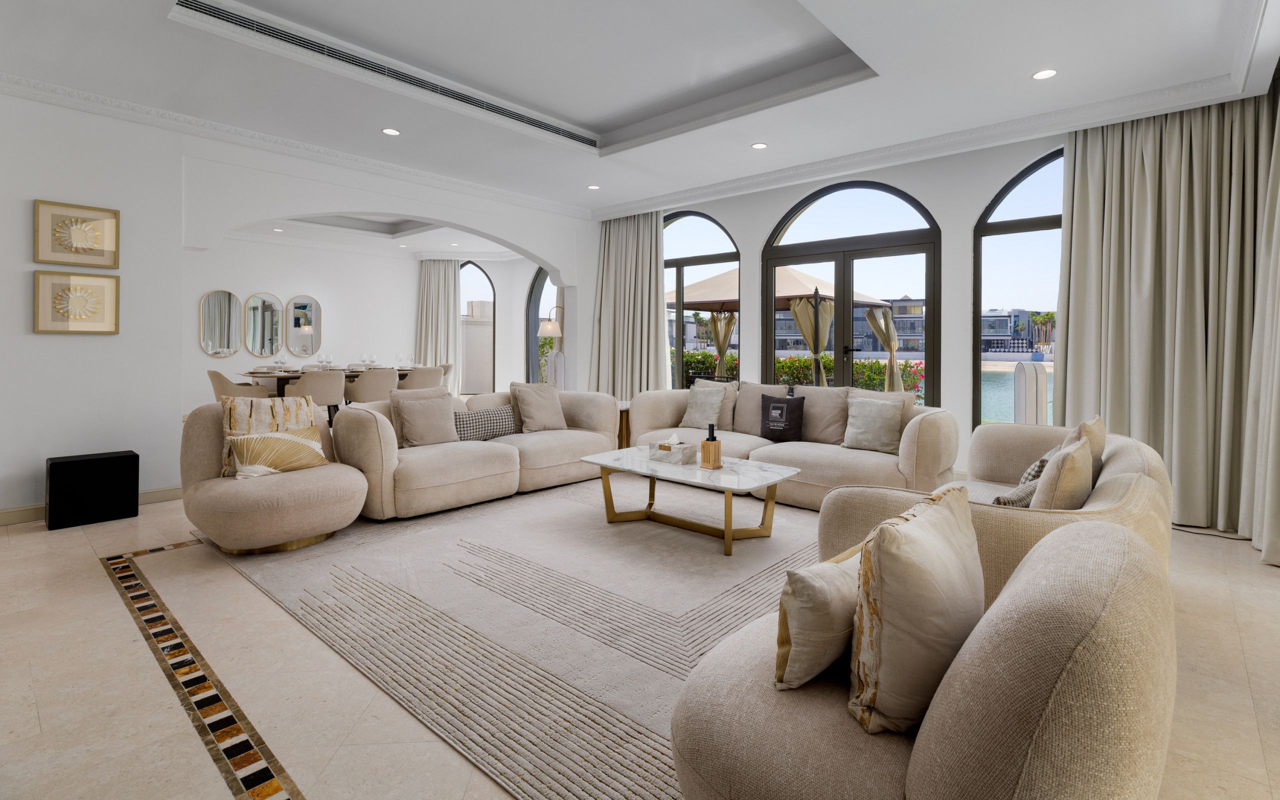 Stunning classic style villa with pool and Atlantis The Royal views in Dubai