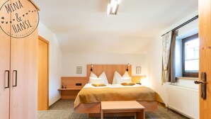 Room - Vrbo Property (Schladming)
