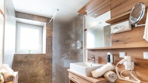 Bathroom - Vrbo Property (Schladming)