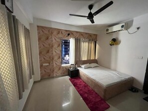 Ảnh chưa phân loại, 4 trong số 15 ảnh, nút