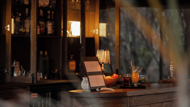 Tente Familiale, vue jardin | Bar (sur place)