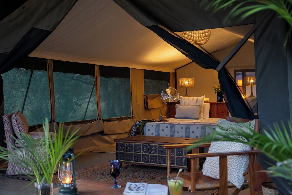 Classic Tent, Garden View | In-room safe, desk, laptop workspace, free WiFi