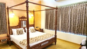 WiFi (free), bed sheets - PL.A Resorts (Thanjavur)