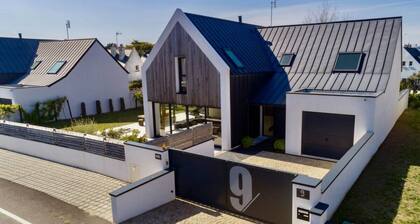 Holiday Home in Quiberon With Swimming Pool