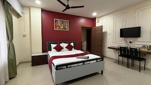Laptop workspace, free WiFi - Atithi Guest House  (Guwahati)