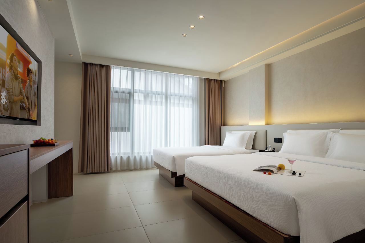 Basic Double or Twin Room | Iron/ironing board, WiFi (free)