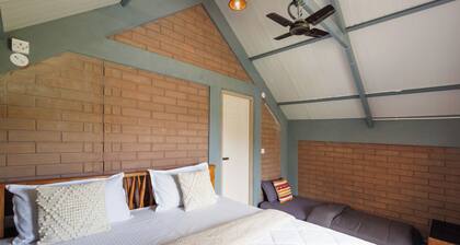 Monte Vista by Stayjade 3 Cottages Pool 1hr HSR