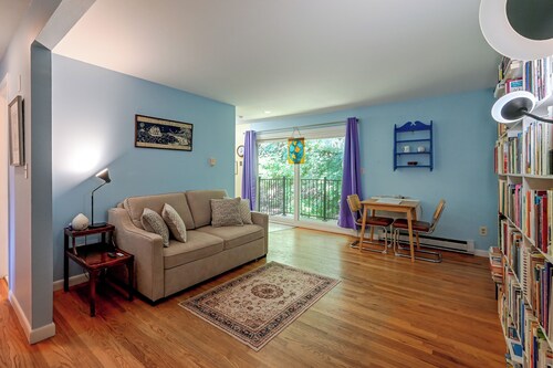 Extended Stay Condo: 6 Mi to UConn Health