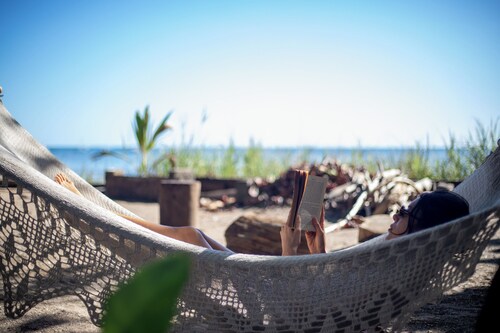 Cozy Casita · Ocean View · Fiber WiFi · 2BR ·beachfront