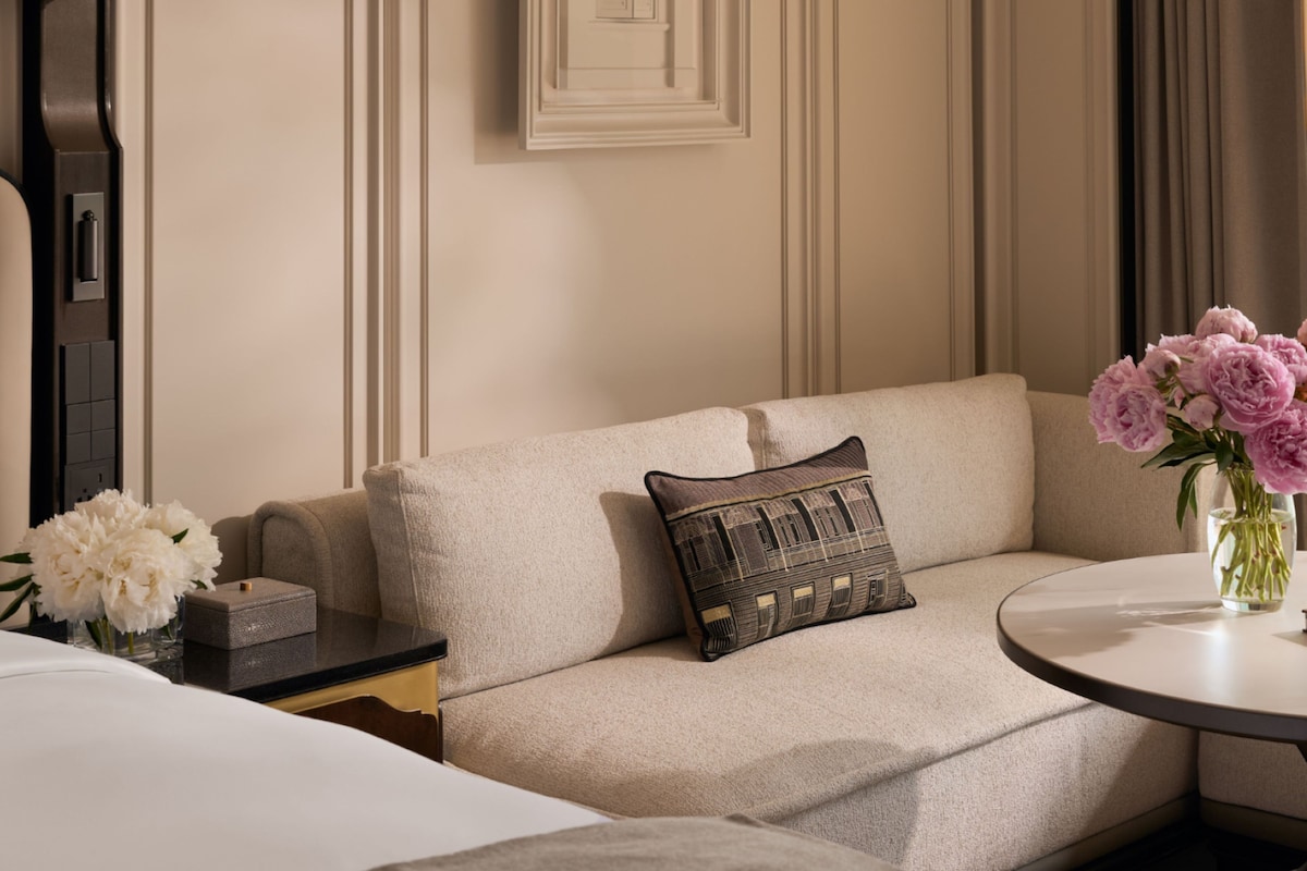 Suite (Pool House) | Premium bedding, minibar (some free items), in-room safe