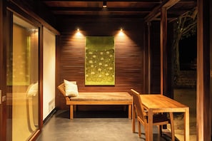 Ảnh chưa phân loại, 5 trong số 7 ảnh, nút