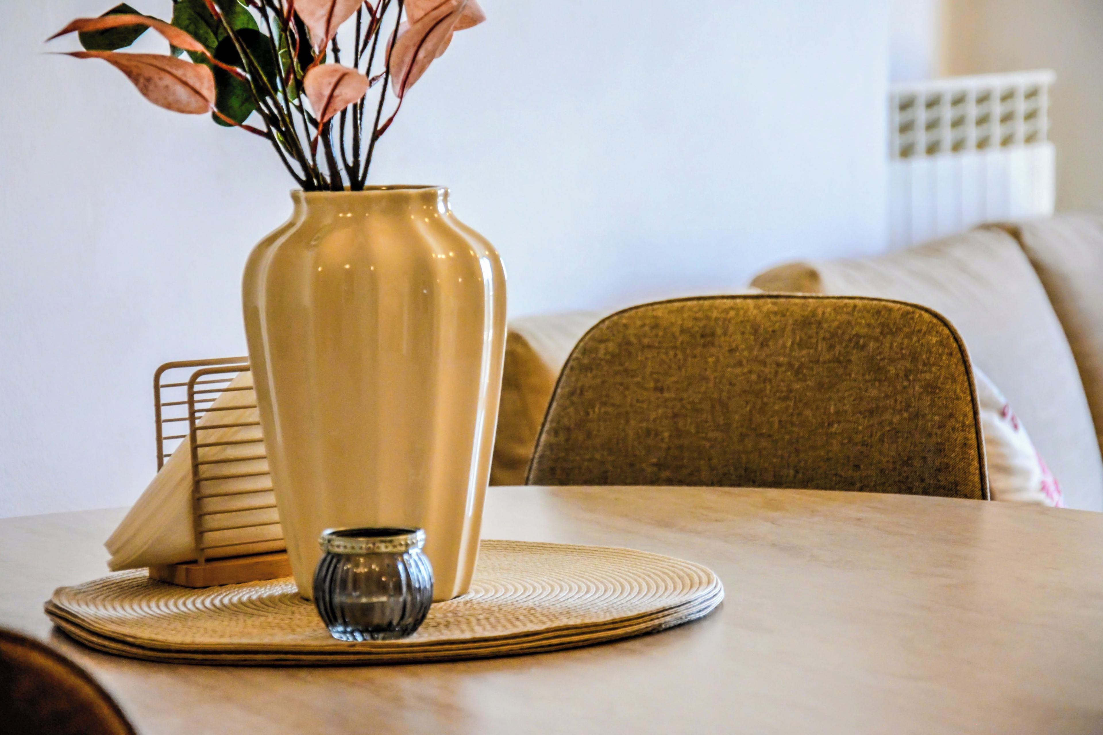 Apartemen, balkon, pemandangan kota | Tempat makan