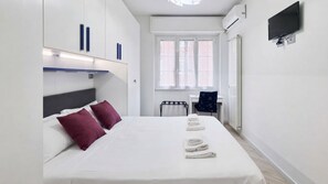 アパートメント (1 Bedroom) | 1 室のベッドルーム、アイロン / アイロン台、ベビーベッド、ベッドシーツ