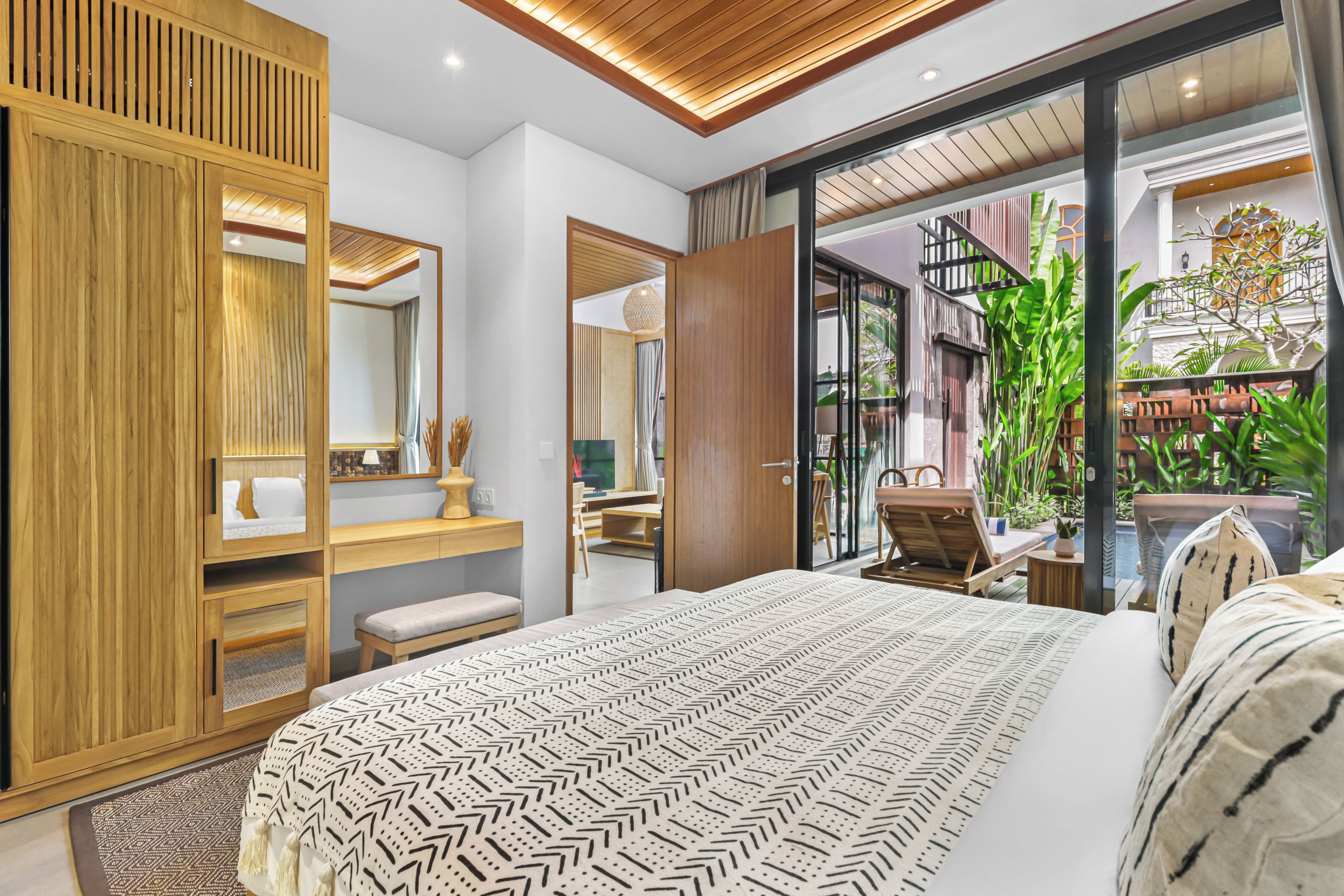 Villa, 3 Bedrooms, Pool View