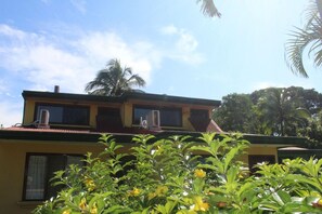 Unclassified image, 2 of 51, button - Hotel Bristol Airport (San José)