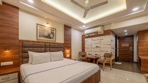 Ảnh chưa phân loại, 5 trong số 40 ảnh, nút