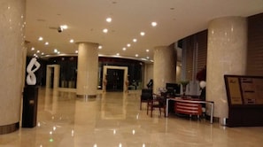 Khu sảnh