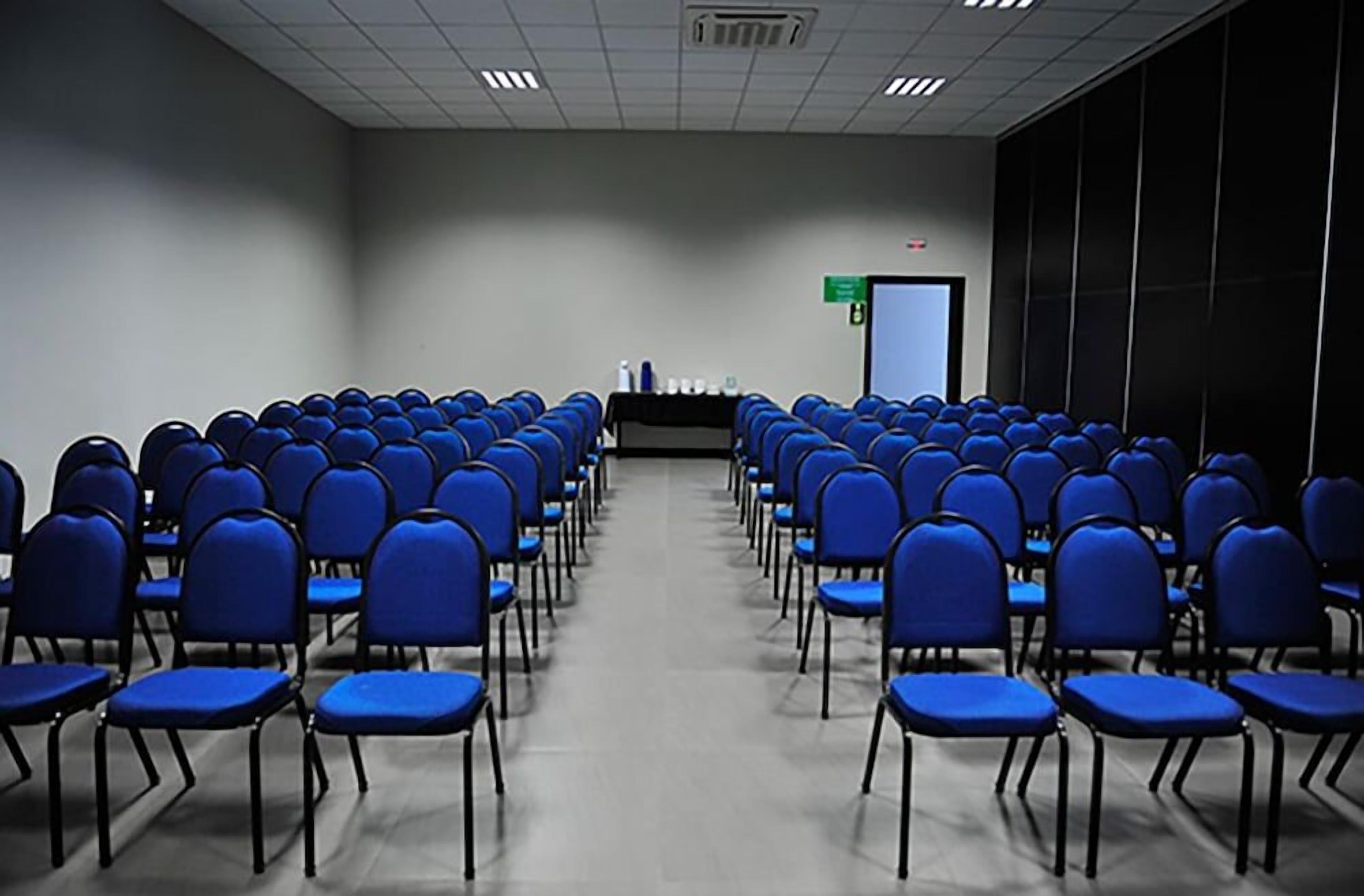 Fasilitas rapat
